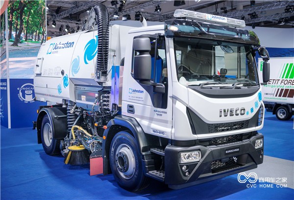 IVECO_IAA2018_Eurocargo_Johnston.jpg